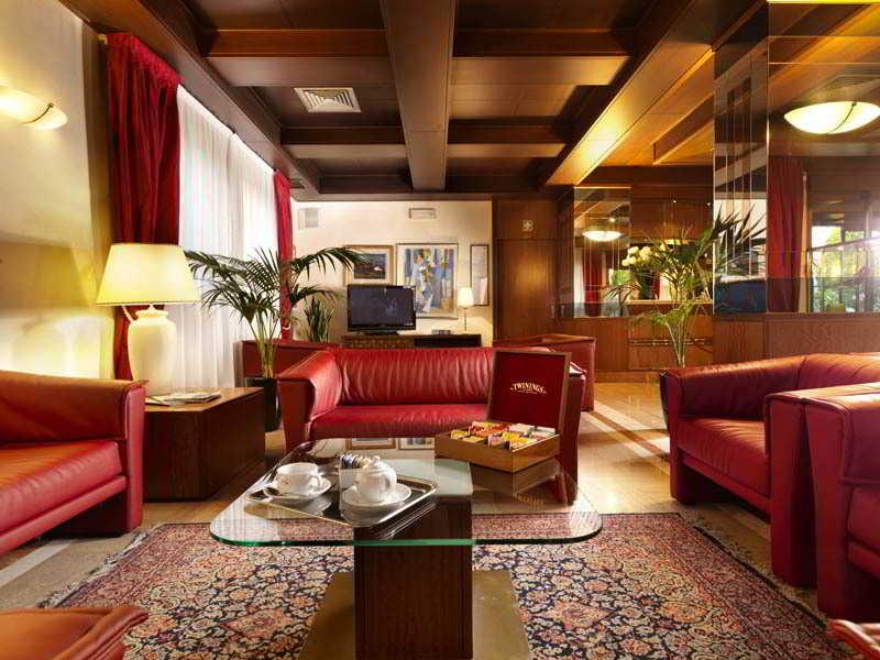 Hotel Al Pino Verde กัมโปซัมปิเอโร ภายนอก รูปภาพ